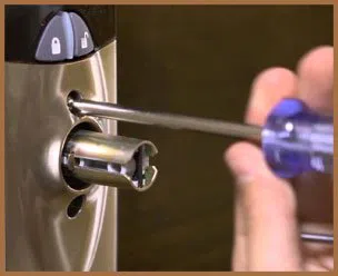 City Locksmith Shop Sea Cliff, NY 516-450-5981 - 14-new-lock-installation
