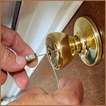 City Locksmith Shop Sea Cliff, NY 516-450-5981 - 4-lock-opening